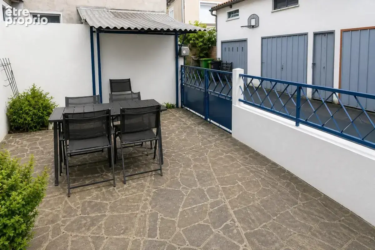 Maison entièrement rénovée de 3 chambres de 70 m2, terrasse, garage et cave à LE MANS - Quartier Le Pré - photo 14