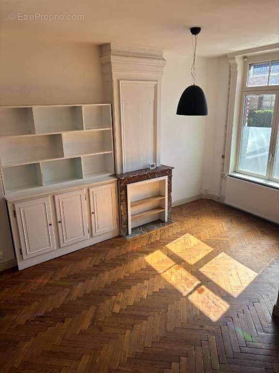 Maison à LA MADELEINE