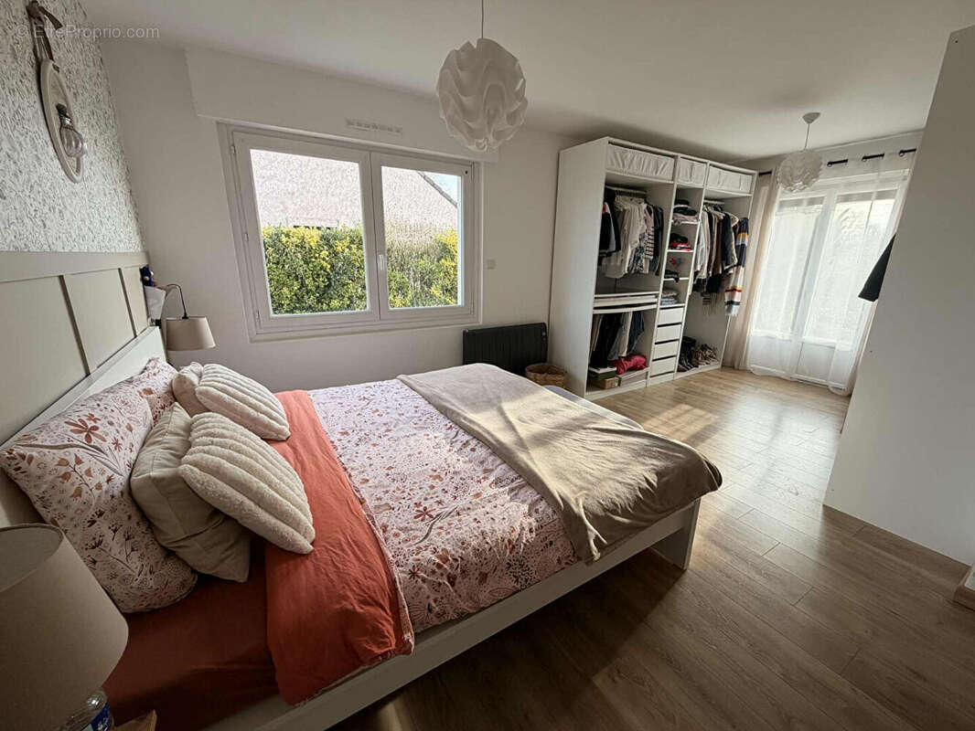 Maison à ROMBIES-ET-MARCHIPONT