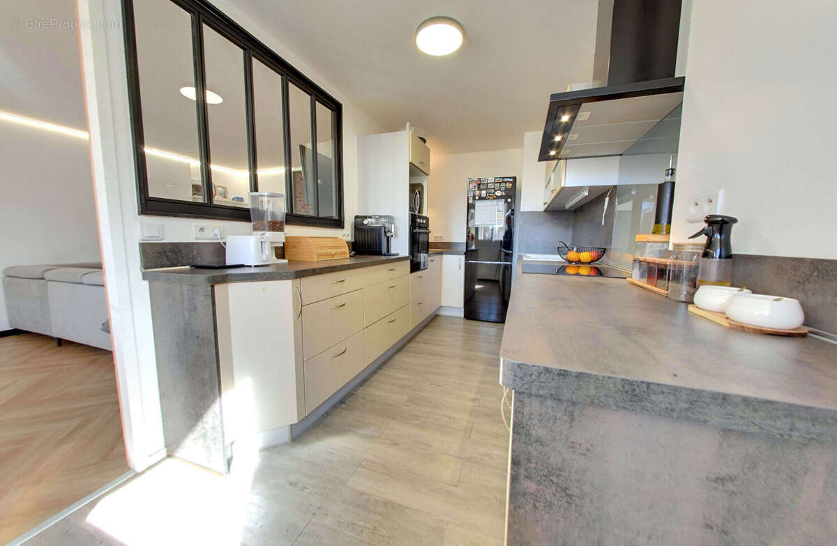 Appartement Moderne - F5 99.60 m2 - Roissy en Brie - photo 5