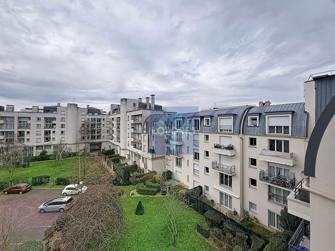 Cergy (95) - bel appartement 3 pieces avec box + parking sup + cave - photo 11