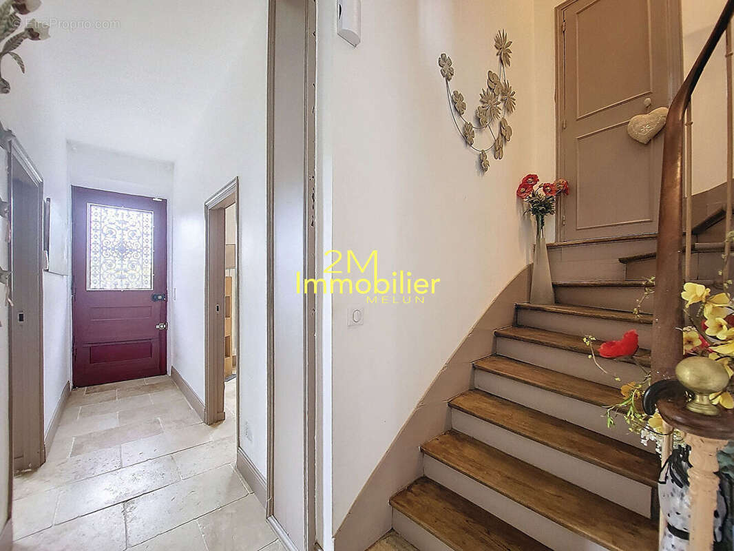 Maison à LE MEE-SUR-SEINE