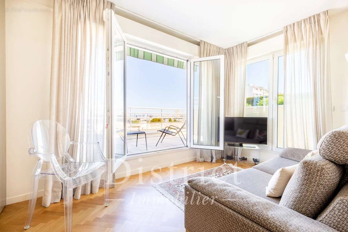 Appartement à CHATILLON