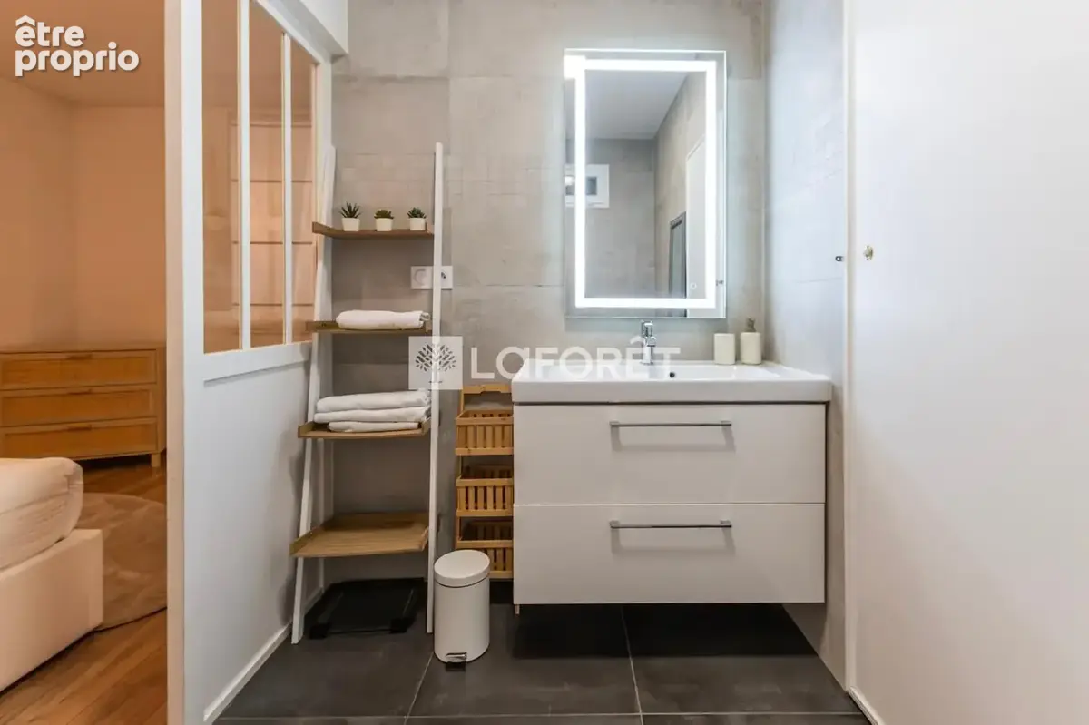 Saint Cloud 2P 53 m², balcon - photo 5
