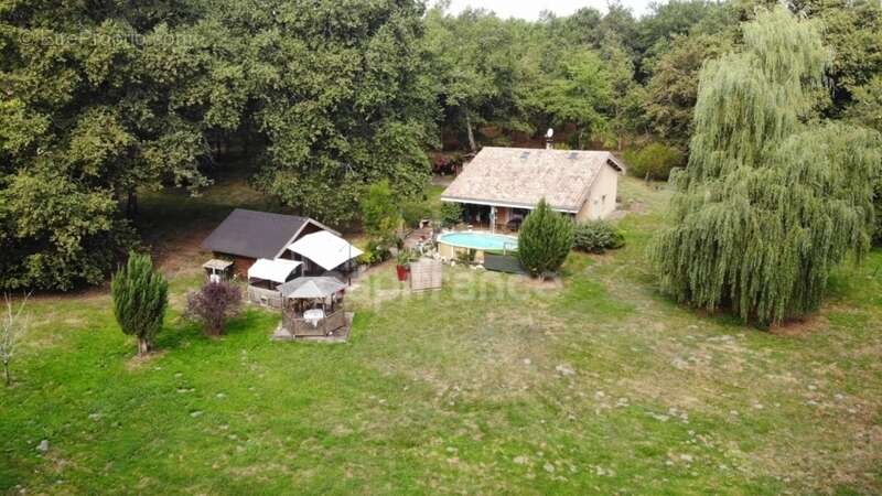 Maison à CASTELJALOUX