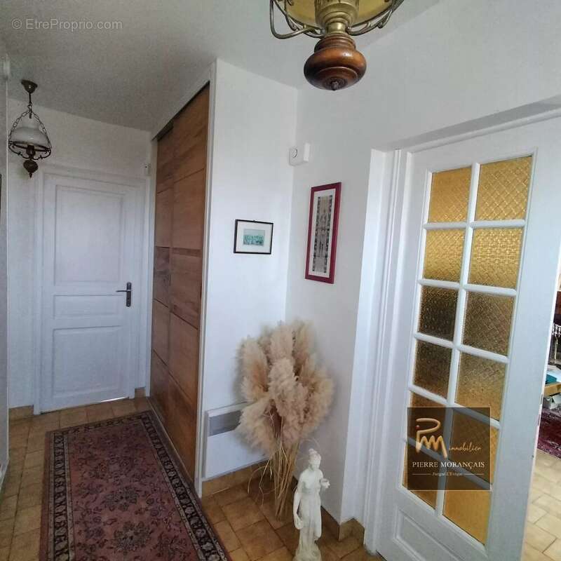 Maison à MONTREUIL-LE-HENRI