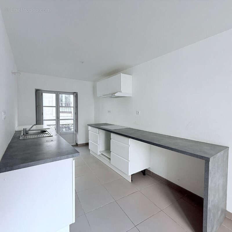 Appartement Beziers 4 pièce(s) 104.81 m2 - photo 6