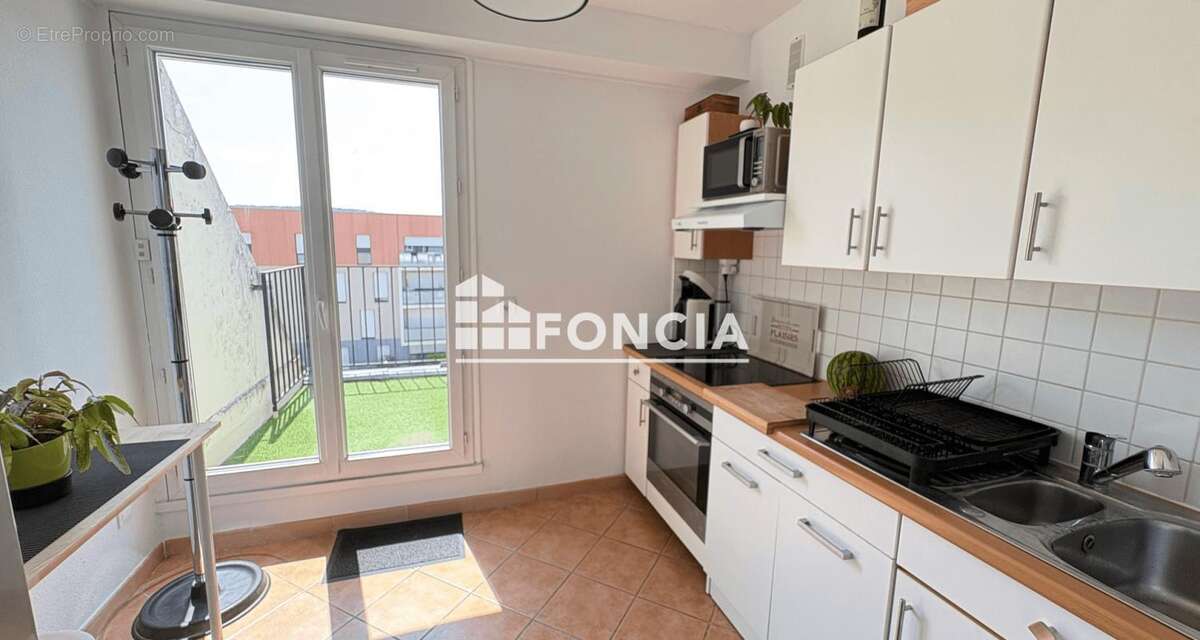 Appartement à ROSNY-SUR-SEINE