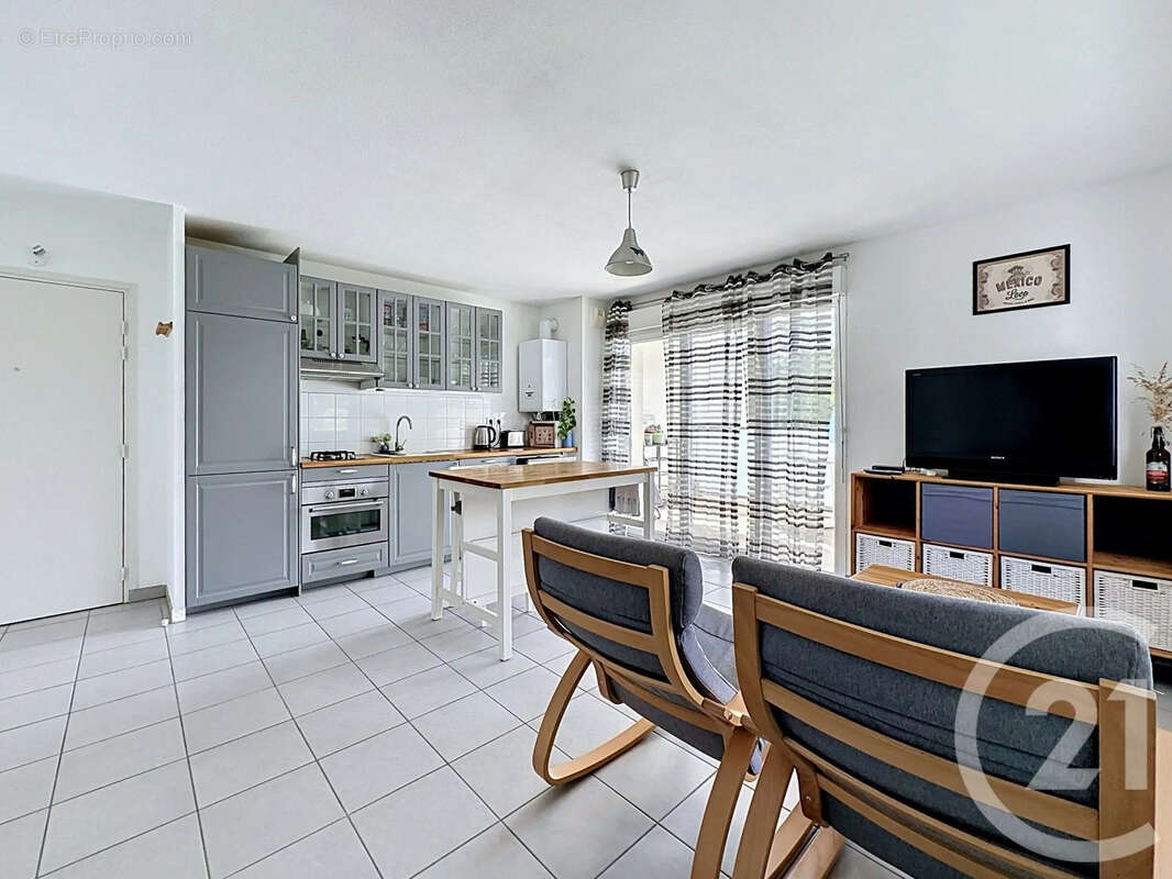 Appartement à SAINT-PRIEST