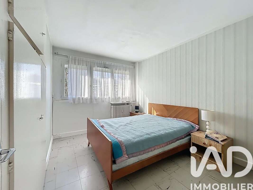 Photo 3 - Appartement à VILLENEUVE-LE-ROI