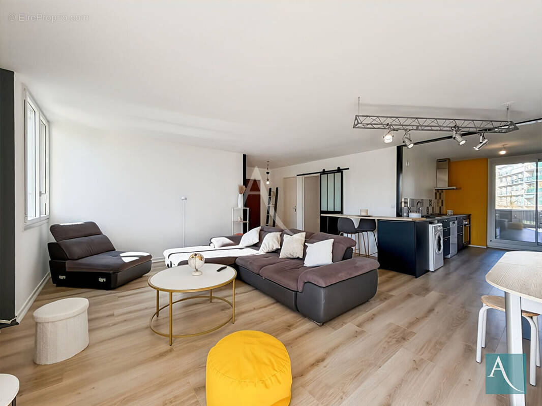 Appartement à ARPAJON