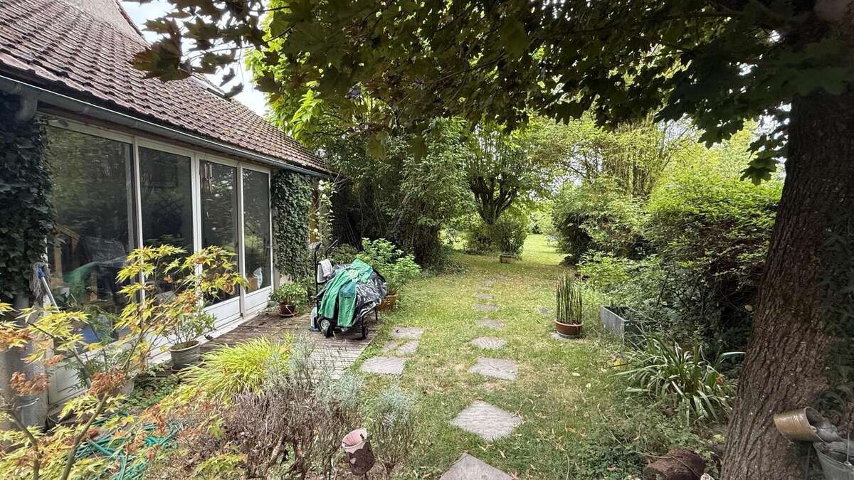 Photo 4 - Maison à COURCELLES