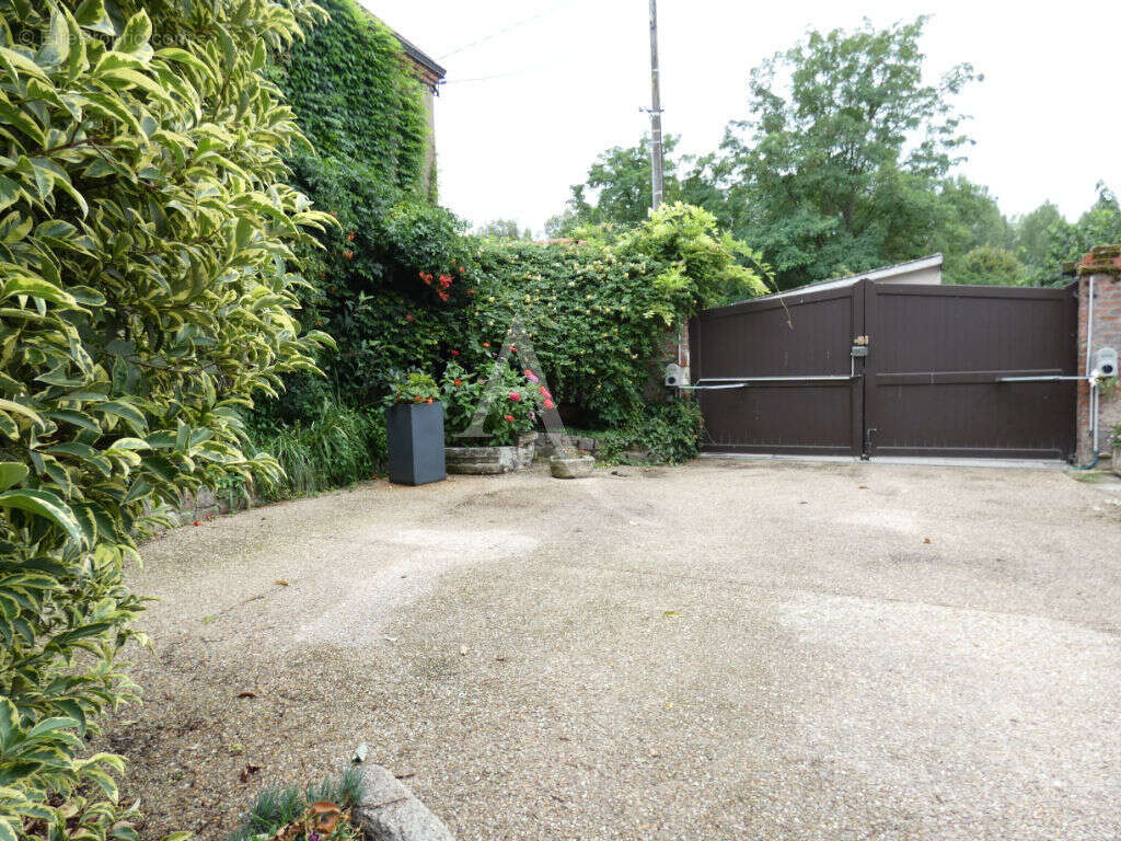 Maison à VILLEFRANCHE-SUR-CHER