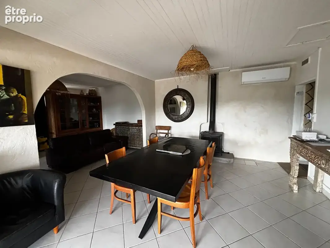 Belle Longère Oléronaise avec Hangar de 176 m² sur 2 691 m² de Terrain - photo 4