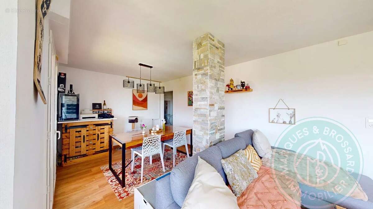 Appartement à JURANCON