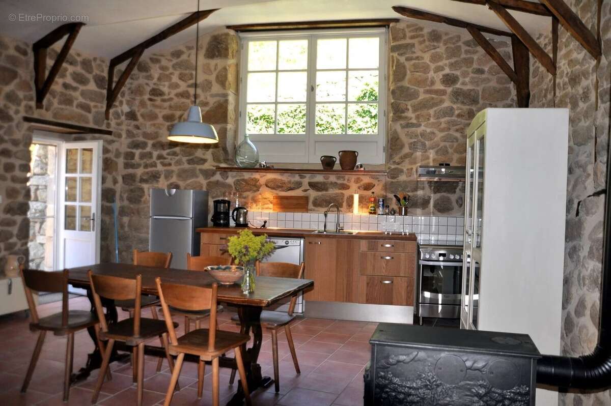 Appartement à PRIVAS