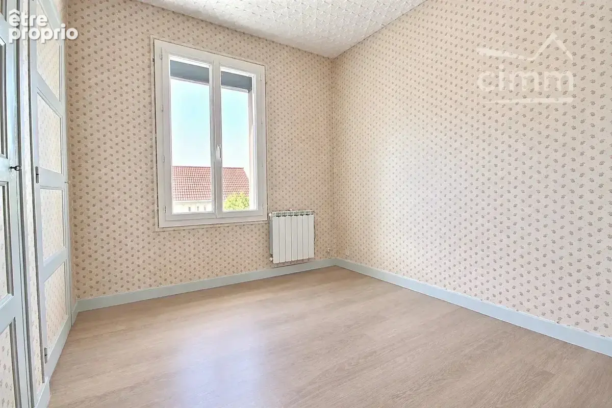 À vendre – Maison mitoyenne 4 pièces avec sous-sol, garage et terrain à Tencin - photo 9