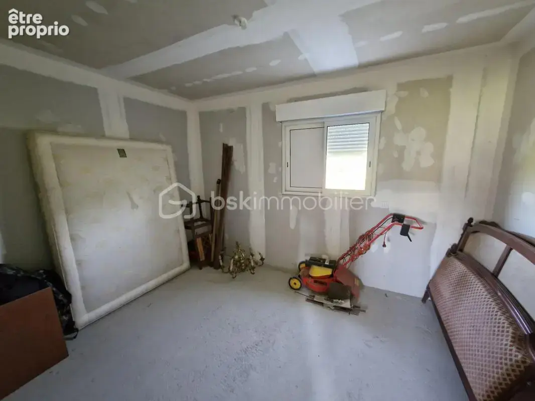 Charmante maison de 100m2 à finir de sublimer sur son terrain de 1985m2 à Menesplet - photo 7