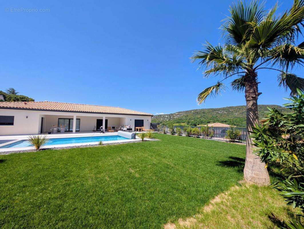 Maison à GOUDARGUES