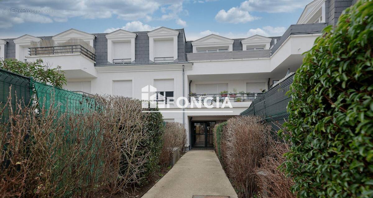 Appartement à CESSON