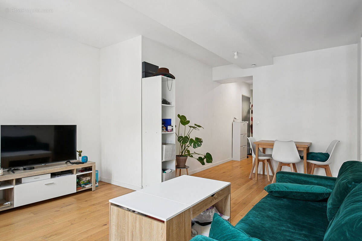 Appartement à NANTERRE