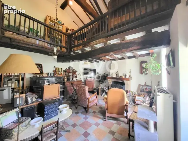 Corps de ferme - dependances - 234 m² - photo 8