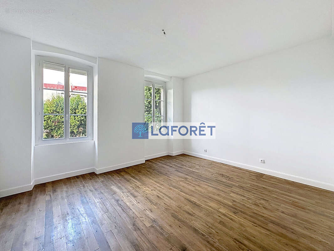 Maison à HUMES-JORQUENAY