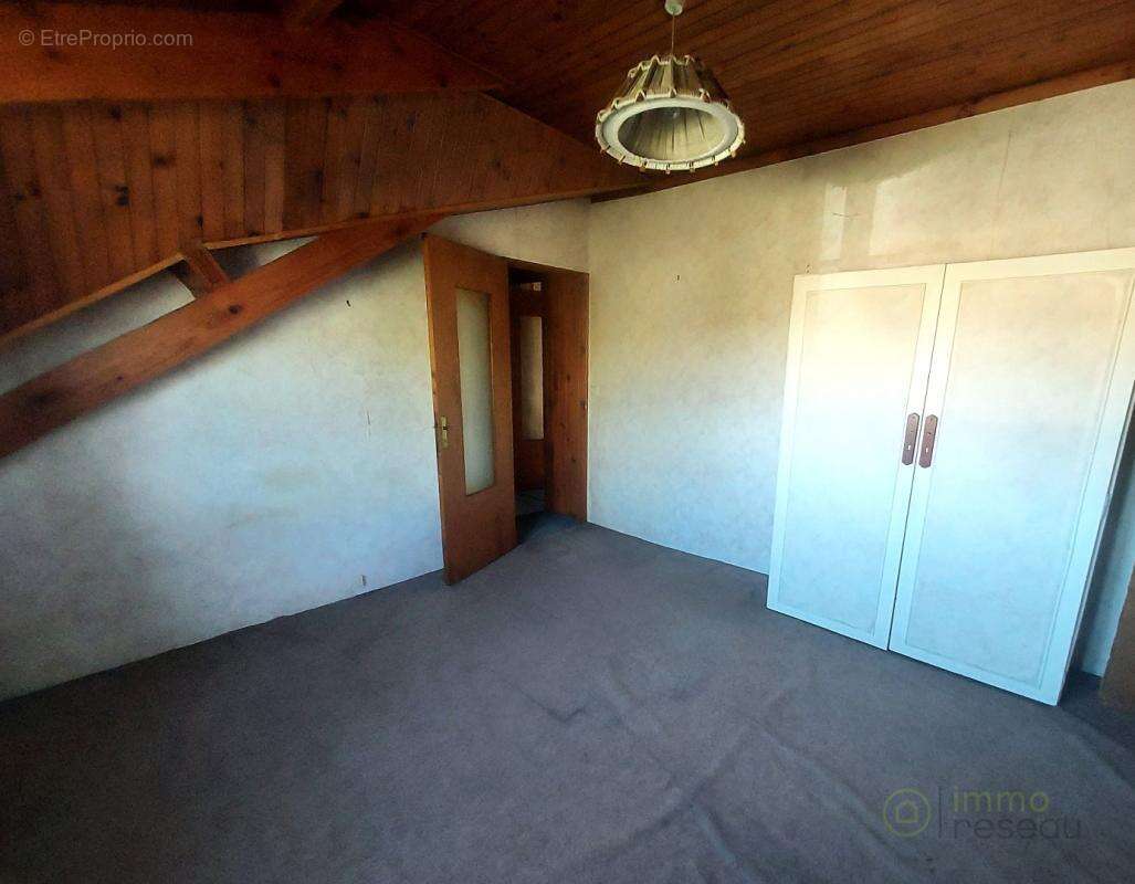 Maison 6 pièces 107 m² à vendre à Sainte-Genevieve (60730) - photo 11
