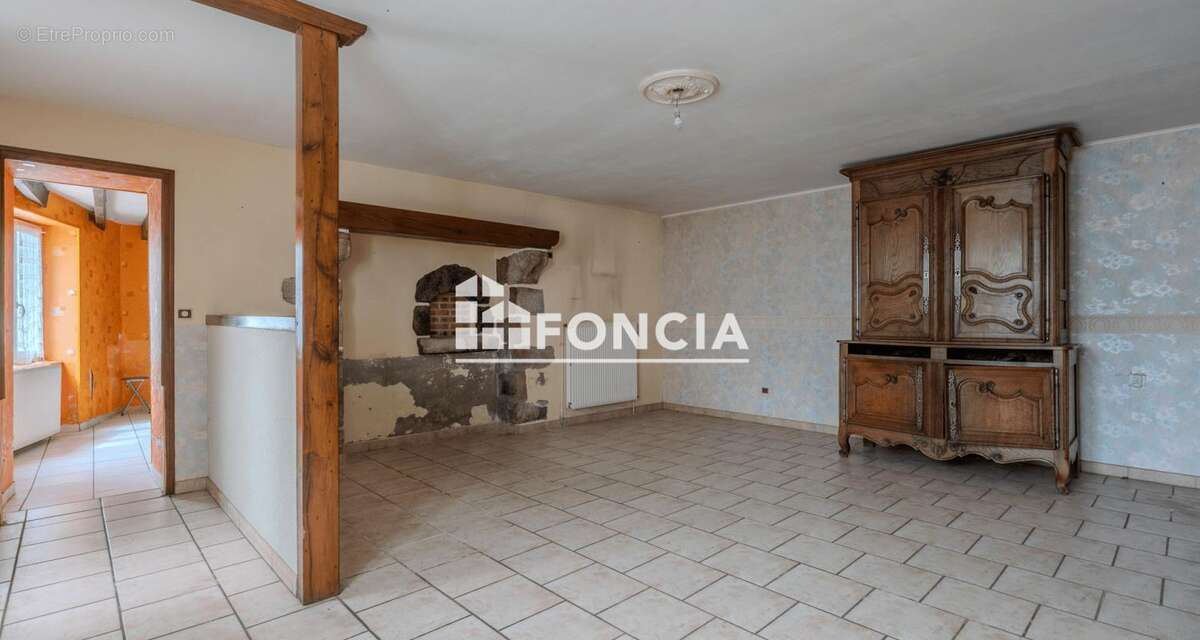 Maison à SILLE-LE-GUILLAUME