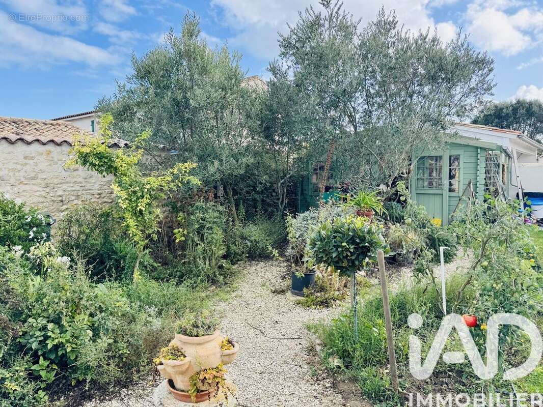 Photo 2 - Maison à LA FLOTTE