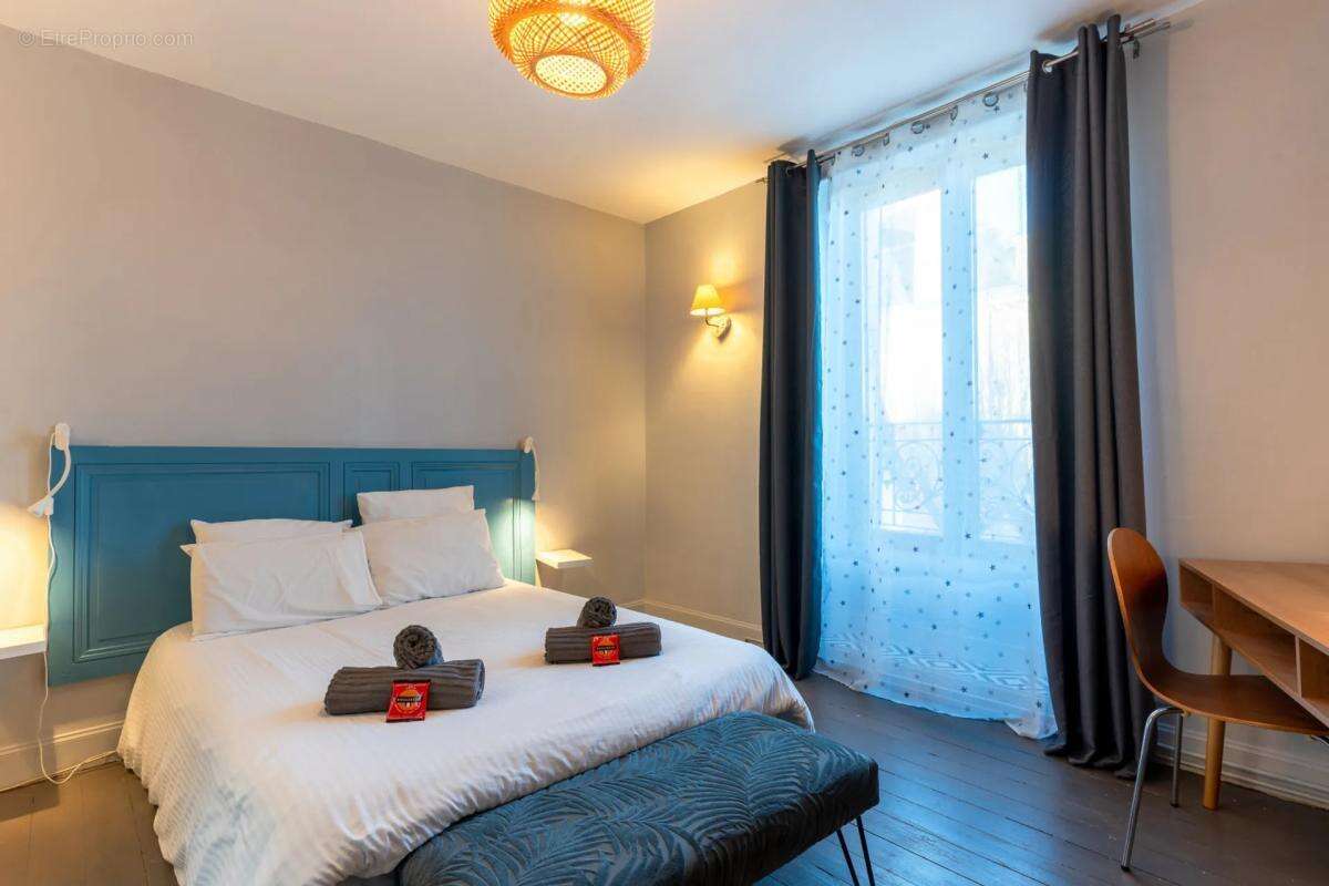 Maison à NEUVILLE-DE-POITOU