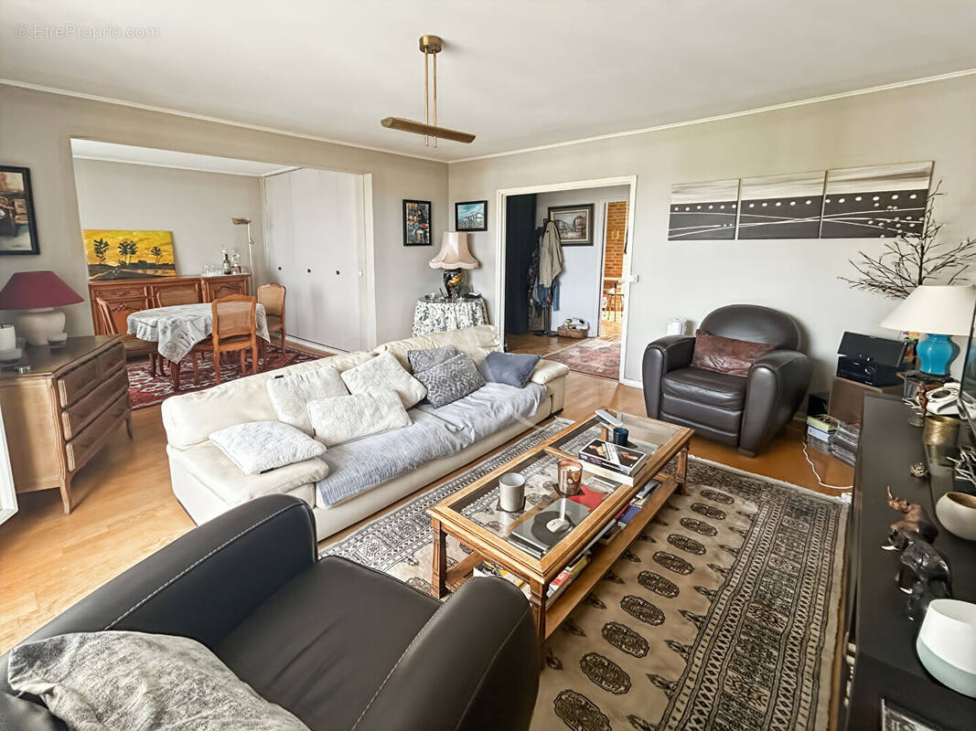 Appartement à SAINT-OUEN-L'AUMONE