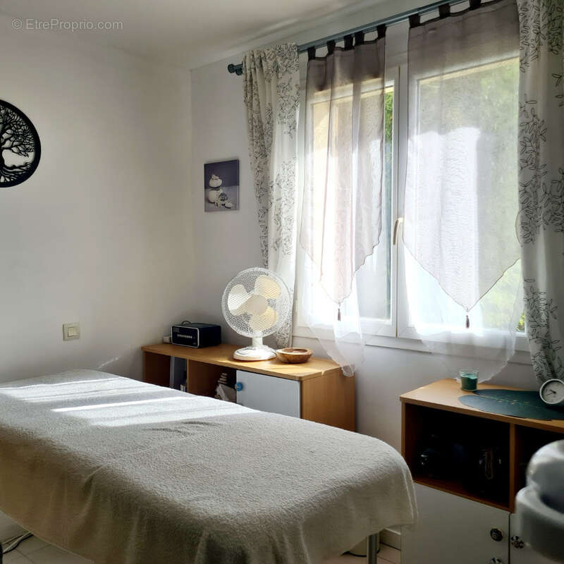 Maison à SAINT-SEURIN-SUR-L&#039;ISLE