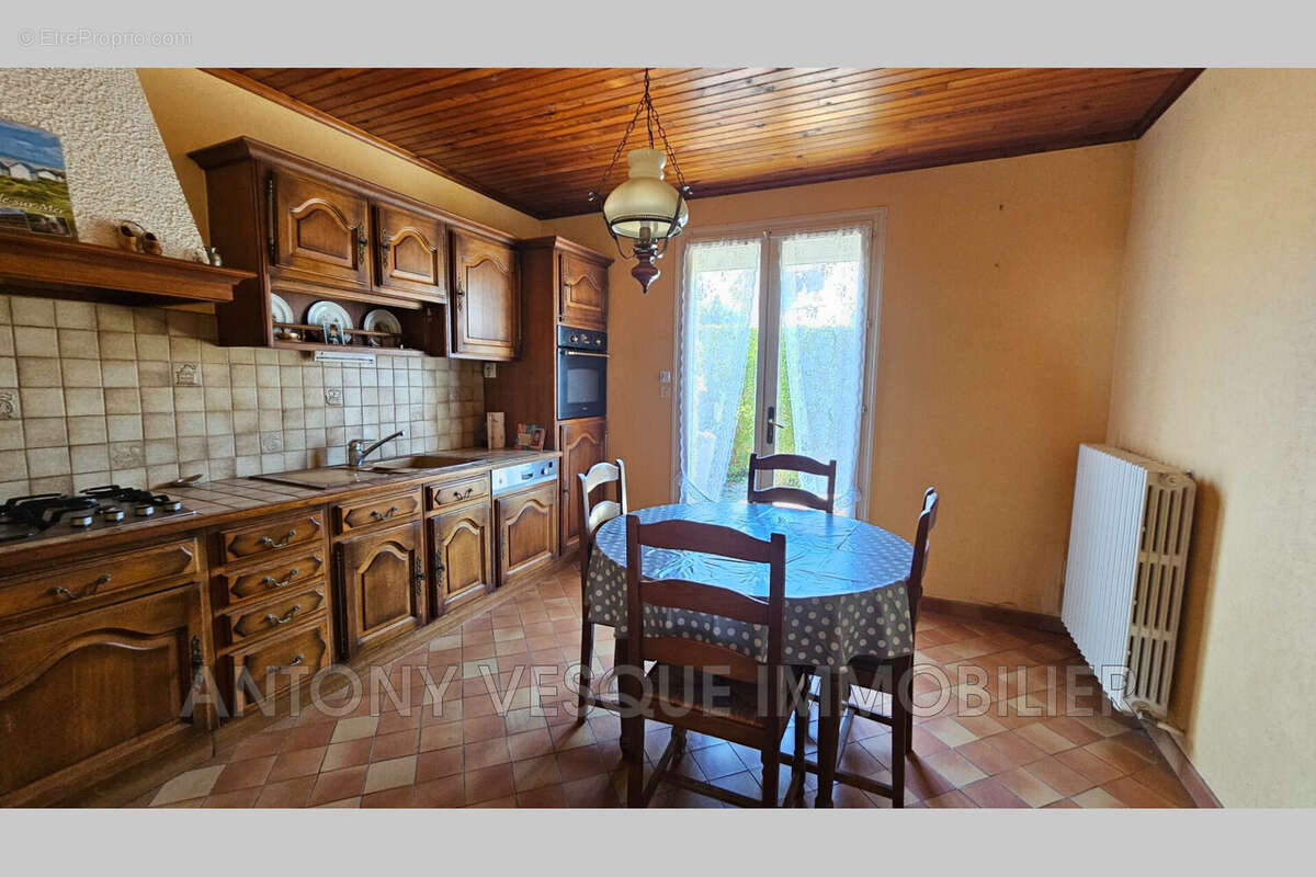 Maison 120 m² à Tourville-Sur-Sienne  - photo 2