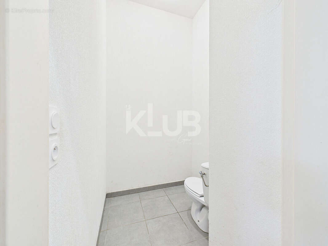 Appartement à MARSEILLE-3E