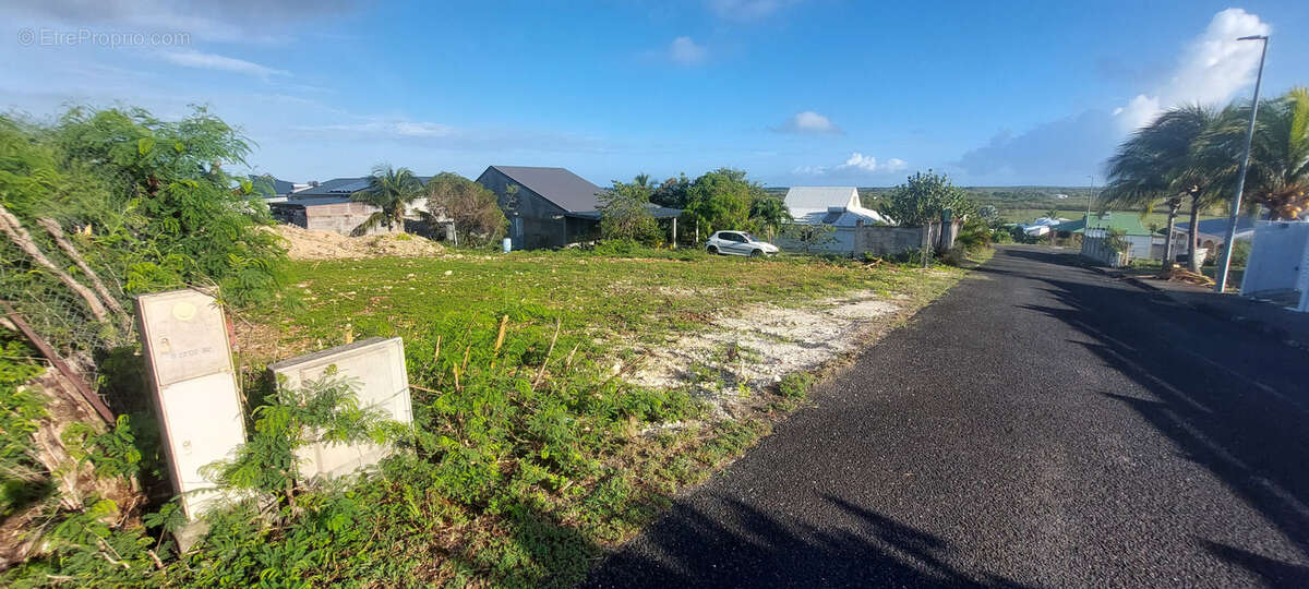 À VENDRE   Terrain constructible de 800 m2   Lotissement à Guéry, Anse-Bertrand - photo 4