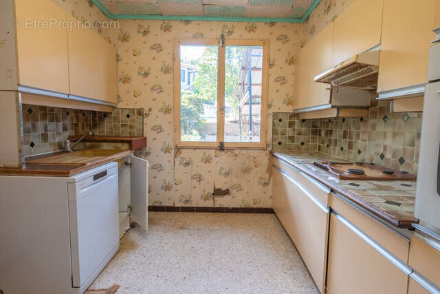 Maison à CHATEAUNEUF-LES-MARTIGUES