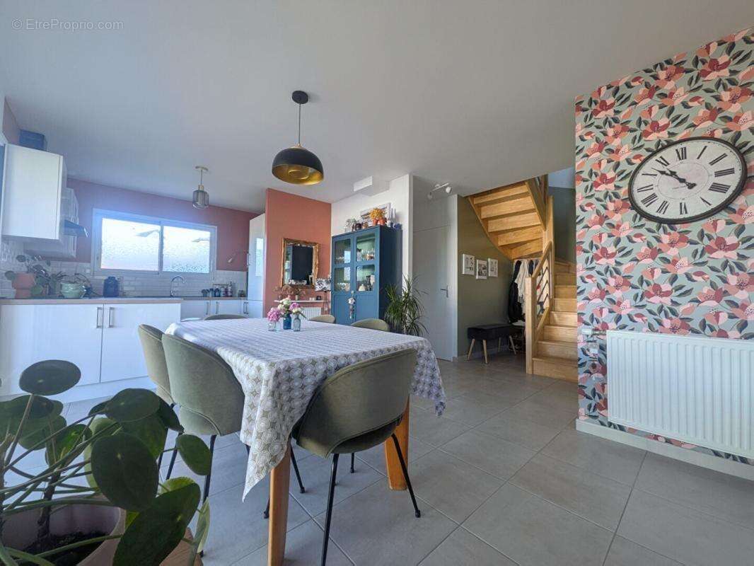 Maison à THEIX