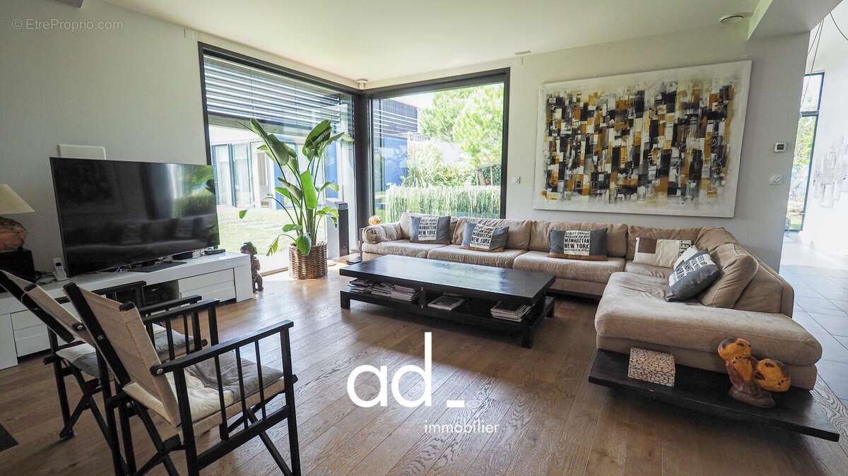 Maison à LA ROCHELLE