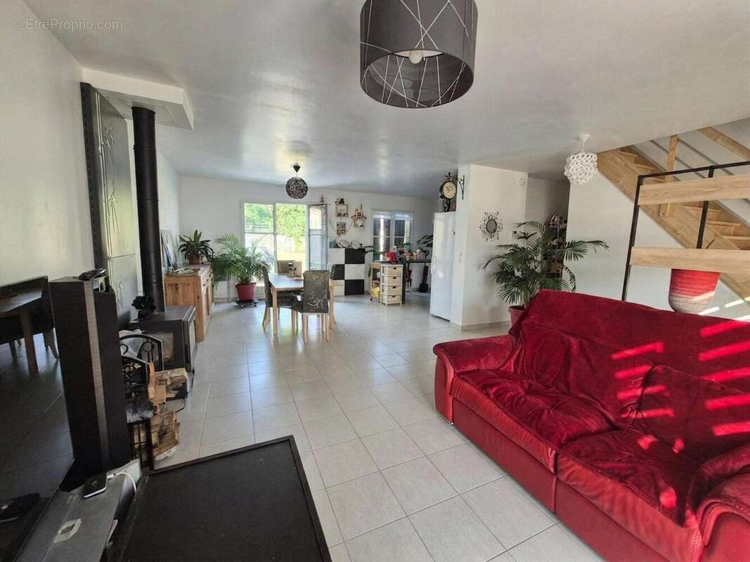 Maison 115 m² à Soindres  - photo 3
