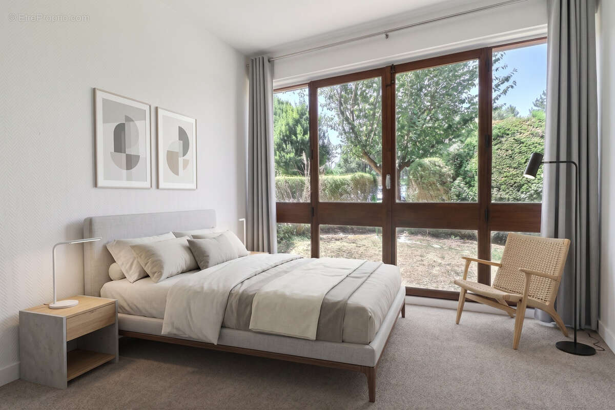 Appartement à FONTENAY-LE-FLEURY