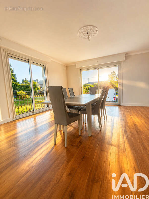 Maison 157 m² à Saint-Romain-De-Colbosc  - photo 2