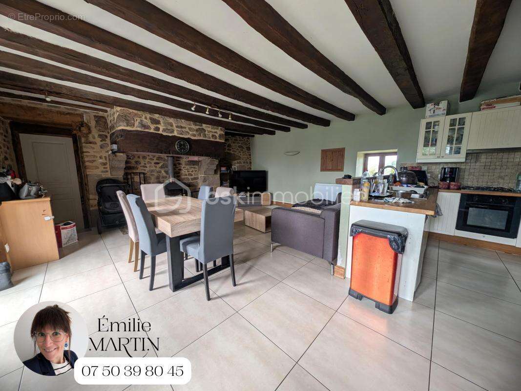 Maison de campagne offrant un beau potentiel ! - photo 4