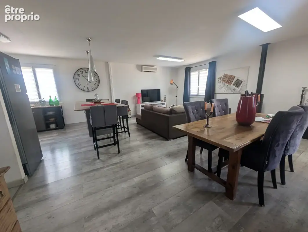 Belle maison avec sa piscine et son grand terrain - photo 3