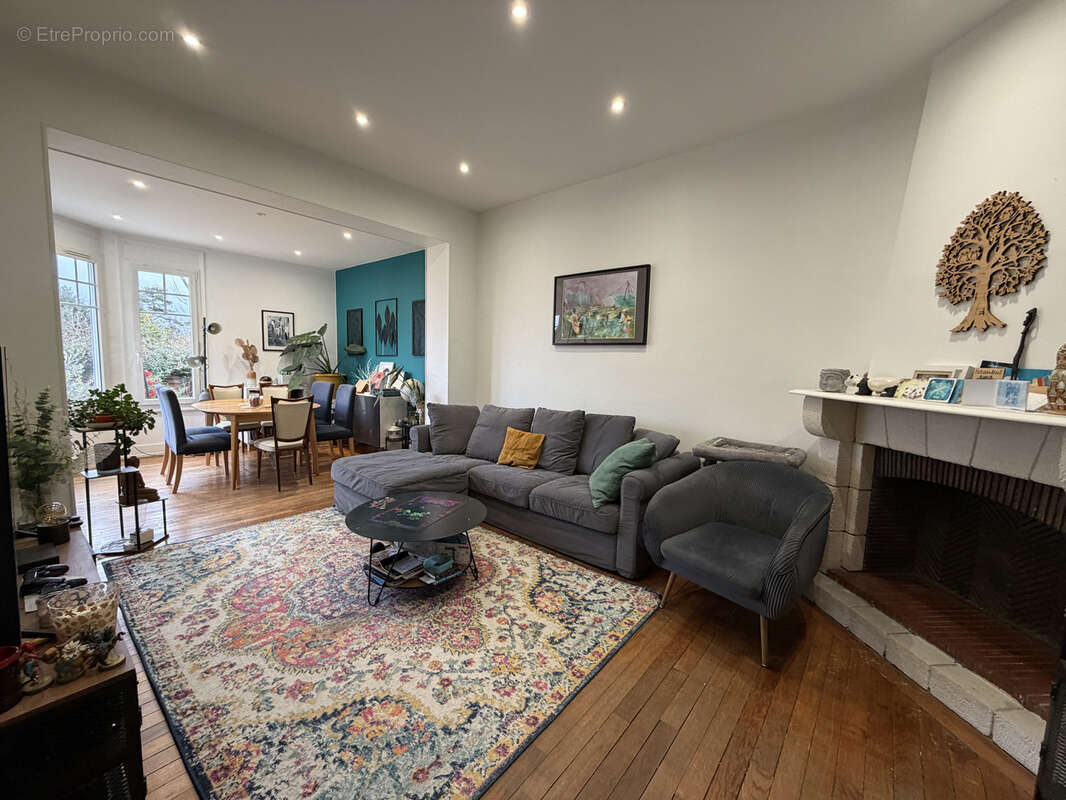 Maison à BELLERIVE-SUR-ALLIER