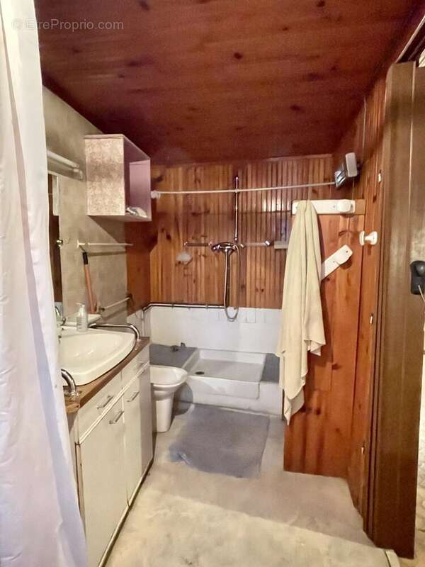 Maison à PEYRIAC-MINERVOIS