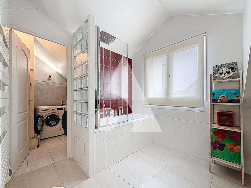 Appartement à RUEIL-MALMAISON