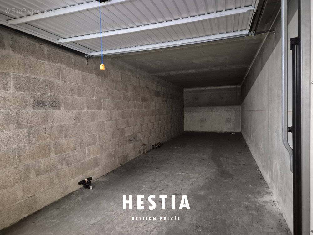 Parking à MARSEILLE-13E