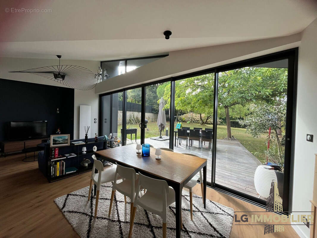 Maison à SAINT-FUSCIEN