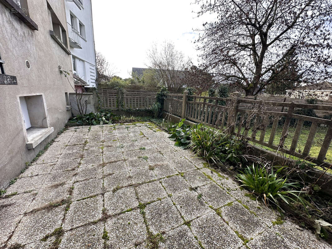 Appartement à SAINT-CYR-SUR-LOIRE